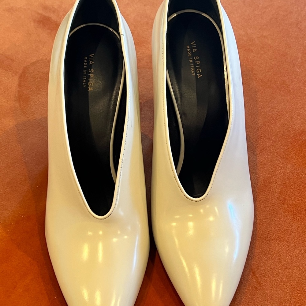 Really Beautiful Excellent Condition Italian Leat… - image 2